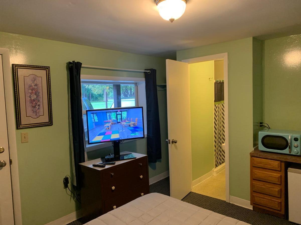 Tour Inn Motel Howard City Luaran gambar