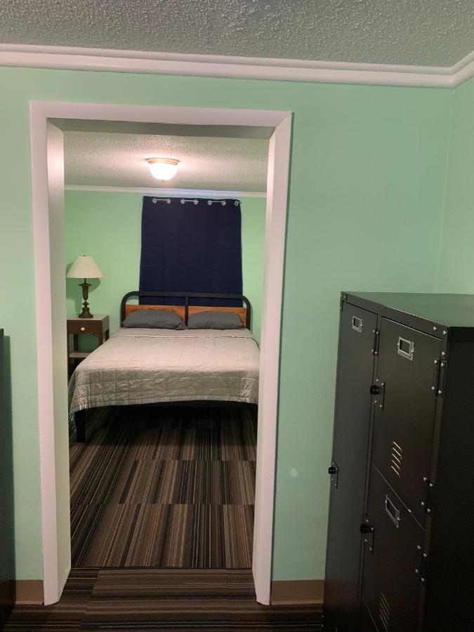 Tour Inn Motel Howard City Luaran gambar