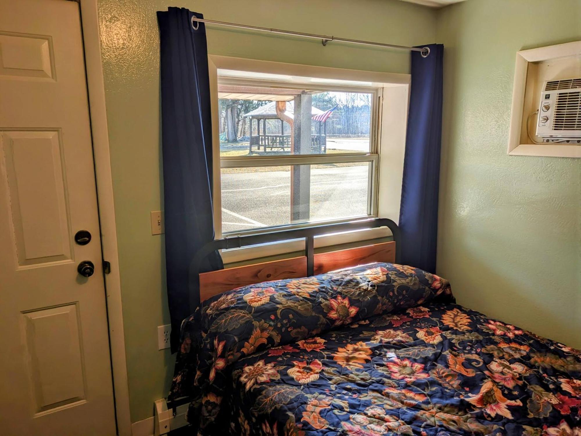 Tour Inn Motel Howard City Luaran gambar